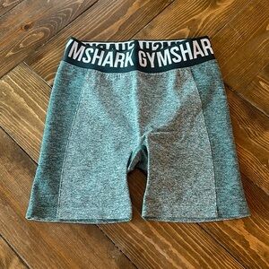 Green athletic gymshark shorts